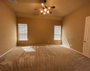 6794 Calm Meadow Drive - Photo Thumbnail 15