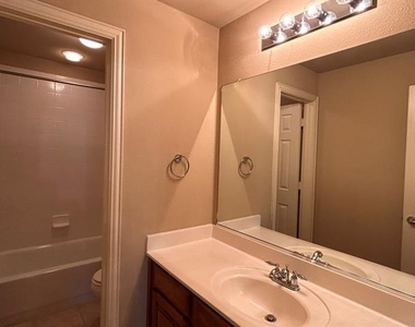 6794 Calm Meadow Drive - Photo Thumbnail 29
