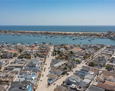 216 Collins - Photo Thumbnail 22