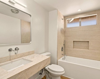 2214 Dufour Avenue - Photo Thumbnail 14
