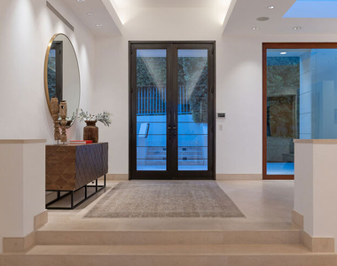 1118 Calle Vista Drive - Photo Thumbnail 13