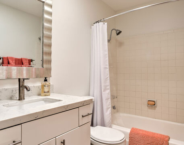 2166 N Indian Canyon Drive - Photo Thumbnail 21