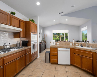 67636 S Natoma Drive - Photo Thumbnail 12