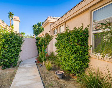 67636 S Natoma Drive - Photo Thumbnail 2
