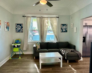 1504 E 33rd Avenue - Photo Thumbnail 13