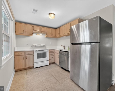 1532 Potomac Heights Drive - Photo Thumbnail 6