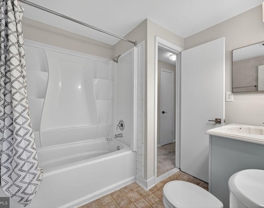 1532 Potomac Heights Drive - Photo Thumbnail 10
