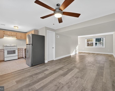 1532 Potomac Heights Drive - Photo Thumbnail 5