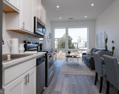 818 Bladensburg Road Ne - Photo Thumbnail 5
