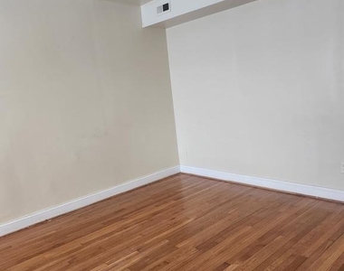 1601 E Street Ne - Photo Thumbnail 9