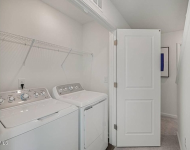 3101 White Blossom Court - Photo Thumbnail 14