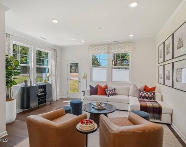 3101 White Blossom Court - Photo Thumbnail 7