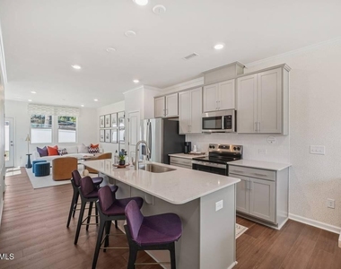 3101 White Blossom Court - Photo Thumbnail 3