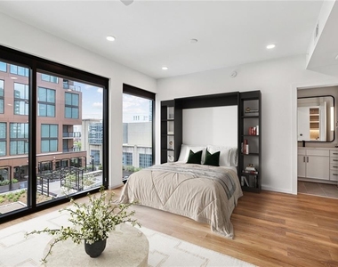 1081 Juniper Street Ne - Photo Thumbnail 16