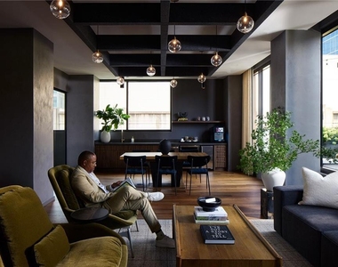1081 Juniper Street Ne - Photo Thumbnail 29