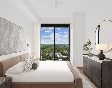 1081 Juniper Street Ne - Photo Thumbnail 14