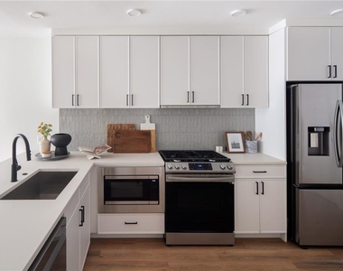 1081 Juniper Street Ne - Photo Thumbnail 35