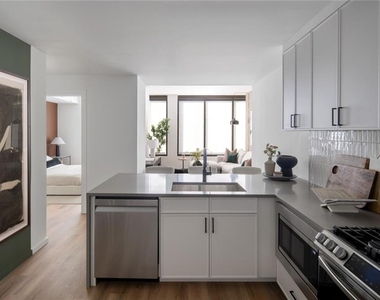 1081 Juniper Street Ne - Photo Thumbnail 34