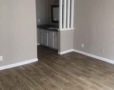 6200 W Tidwell Road - Photo Thumbnail 9