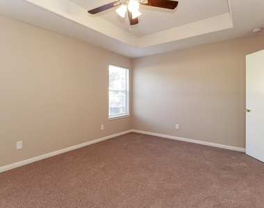 16360 Hidden River Court - Photo Thumbnail 9