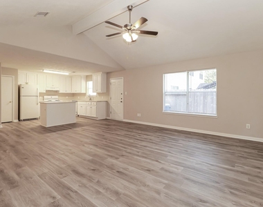 16360 Hidden River Court - Photo Thumbnail 4