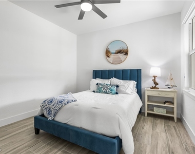 13460 Causeway Palms Cove - Photo Thumbnail 18