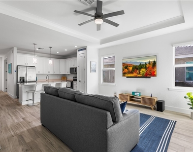13460 Causeway Palms Cove - Photo Thumbnail 10