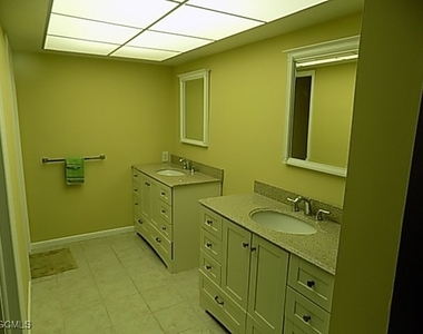 3614 Se 16th Place - Photo Thumbnail 19