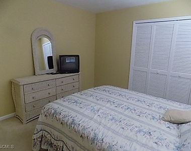 3614 Se 16th Place - Photo Thumbnail 22