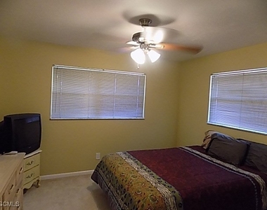 3614 Se 16th Place - Photo Thumbnail 23