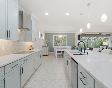 11012 Castlereagh Street - Photo Thumbnail 13