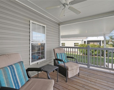 1747 Beverly Drive - Photo Thumbnail 15
