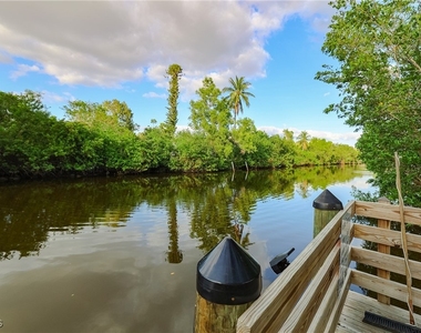 1747 Beverly Drive - Photo Thumbnail 27