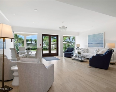 2750 Gulf Shore Boulevard N - Photo Thumbnail 46