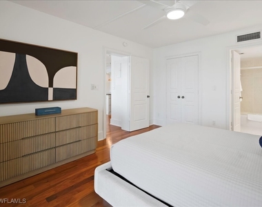 2750 Gulf Shore Boulevard N - Photo Thumbnail 26