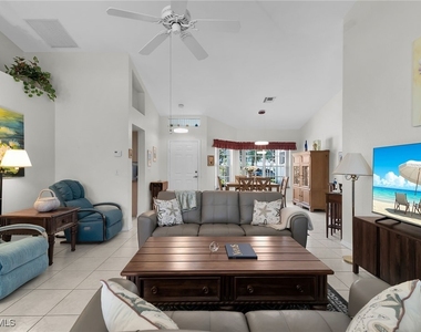 443 Dundee Court - Photo Thumbnail 16