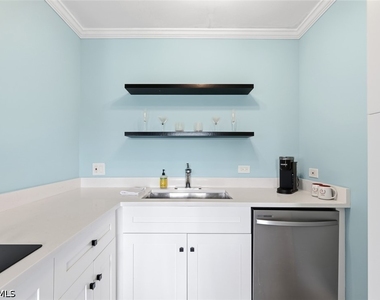 473 12th Avenue S - Photo Thumbnail 9