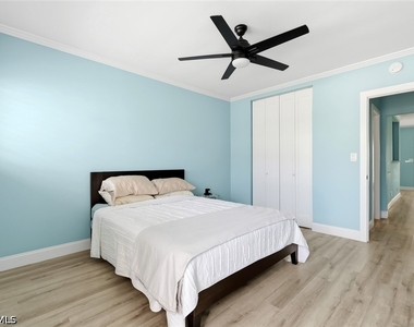 473 12th Avenue S - Photo Thumbnail 11
