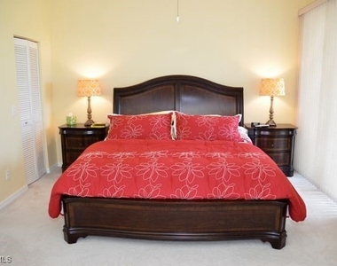 7040 Pelican Bay Boulevard - Photo Thumbnail 13