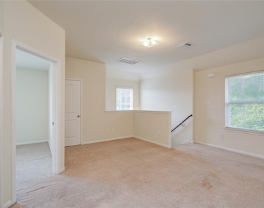 10410 Solitude Way - Photo Thumbnail 29