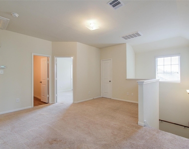 10410 Solitude Way - Photo Thumbnail 28