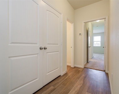 10410 Solitude Way - Photo Thumbnail 26
