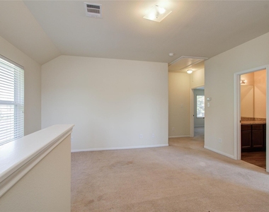 10410 Solitude Way - Photo Thumbnail 31