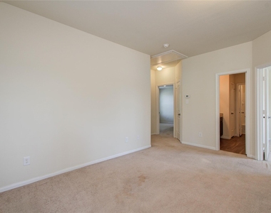 10410 Solitude Way - Photo Thumbnail 27