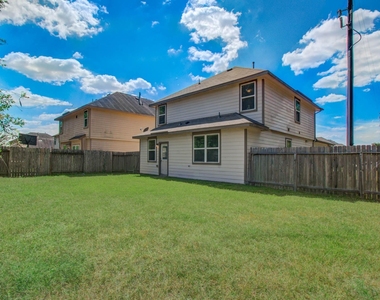 10410 Solitude Way - Photo Thumbnail 41