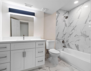 9711 Linkmeadow Lane - Photo Thumbnail 5