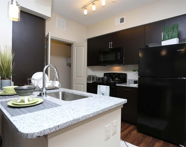 4604 Cypresswood Drive - Photo Thumbnail 12