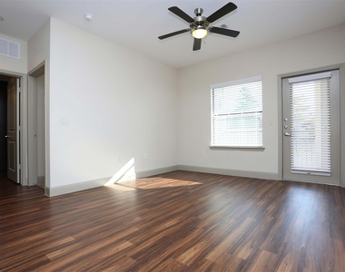 4604 Cypresswood Drive - Photo Thumbnail 16