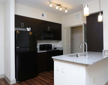 4604 Cypresswood Drive - Photo Thumbnail 17