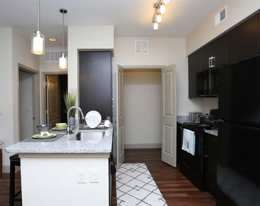 4604 Cypresswood Drive - Photo Thumbnail 11